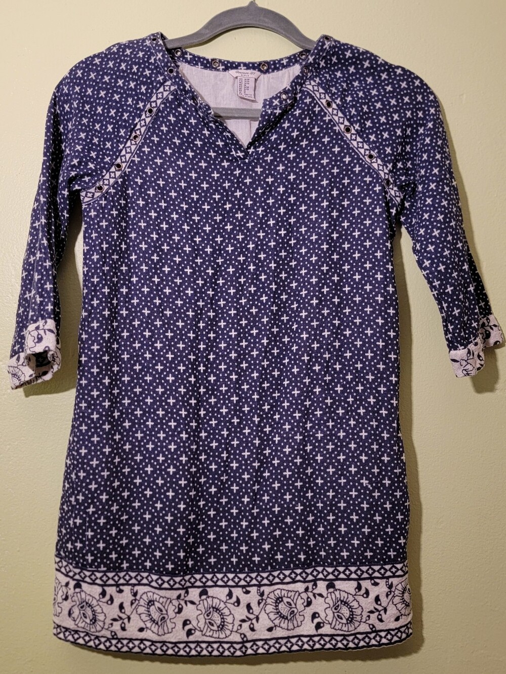 Forever 21 Navy and White Star-Print Tunic Dress with Border